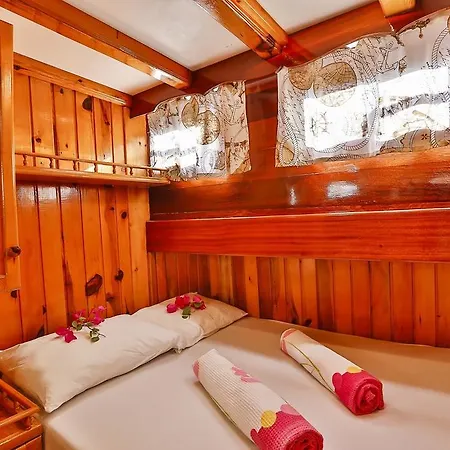 Botel Gulet Dilara-1 Kaș